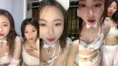 姐姐妹妹都漂亮【零4年樱粉妹】有点小重口，正好在生理期，粉丝们要看看留着血的逼，还有姨妈巾 (3)